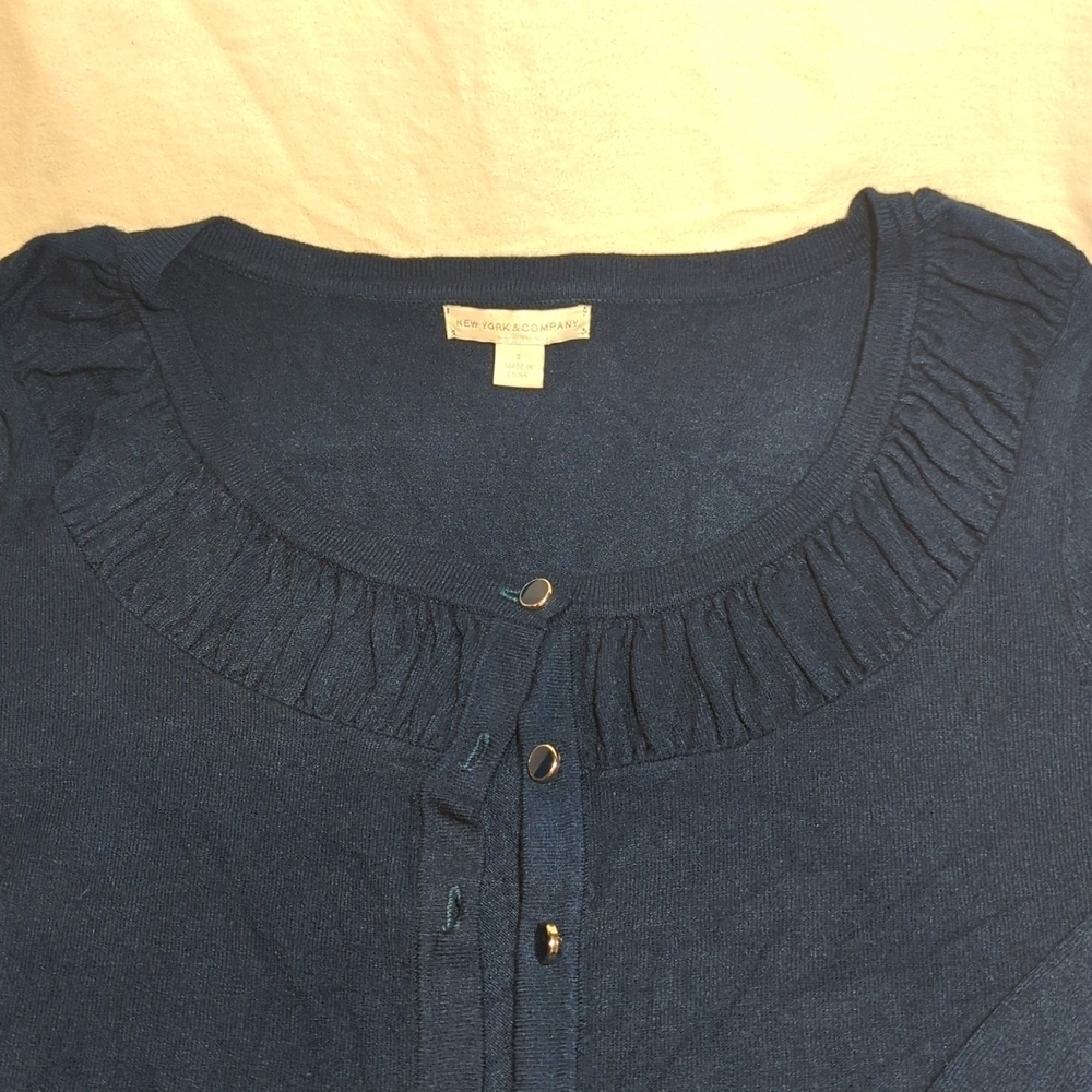 New York & Company Cardigan Sweater 3/4 Sleeve Size Small - Picture 3 of 9